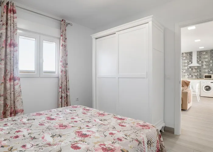 De Gomar * Кониль-де-ла-Фронтера